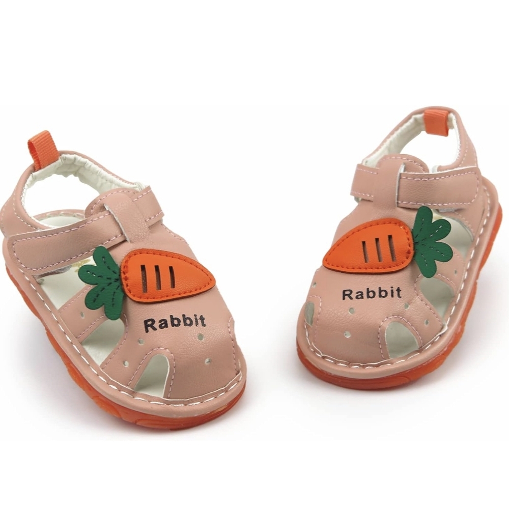 ⭐️⭐️5/$15. Kids Pink Rabbit Sandals